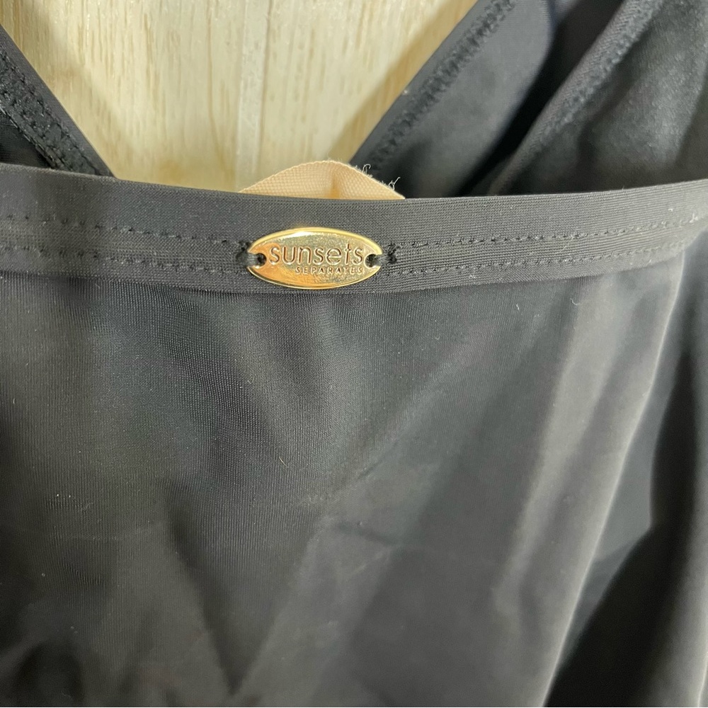 Soft Surroundings Sunsets Black Swim Top - Picture 4 of 6